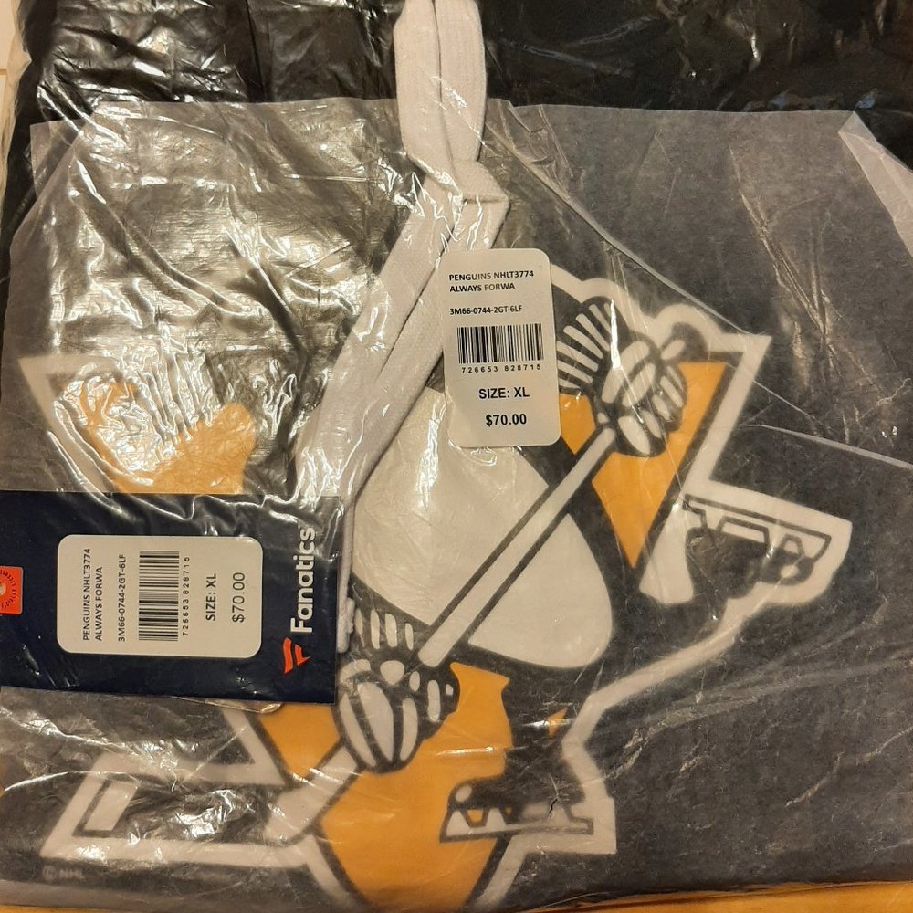 NHL Men's XL Black/Yellow Pittsburgh Penguins Always Forward Pullover Hoodie NWT - Picture 2 of 3